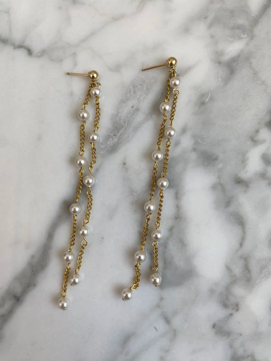 Gold Chain Earrings with Pearls