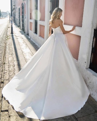 L'amour by Calla Blanche LA25259 #1 default Ivory thumbnail